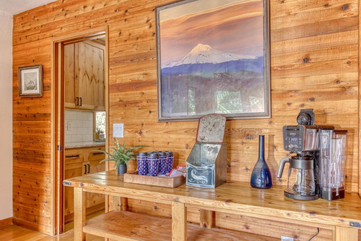 Great Blue Lodge - Spacious Ski Lodge, Hot Tub, Sauna, Game Room & More Government Camp Esterno foto